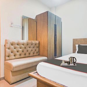 Collection O The Crown Hotel